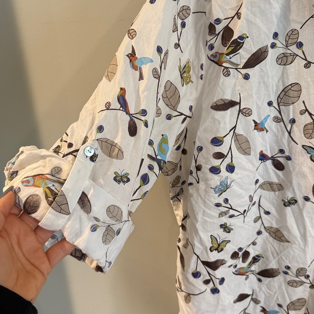 Preswick & Moore | Floral, Butterfly, Bird Button-Up Blouse - White and Blue - Picture 3 of 11
